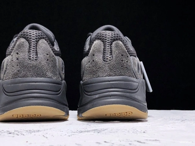 Adidas Black Boost 700 FV5304 Yeezy Utility 0831